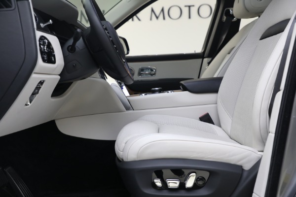 New 2019 Rolls-Royce Cullinan for sale Sold at Bentley Greenwich in Greenwich CT 06830 13