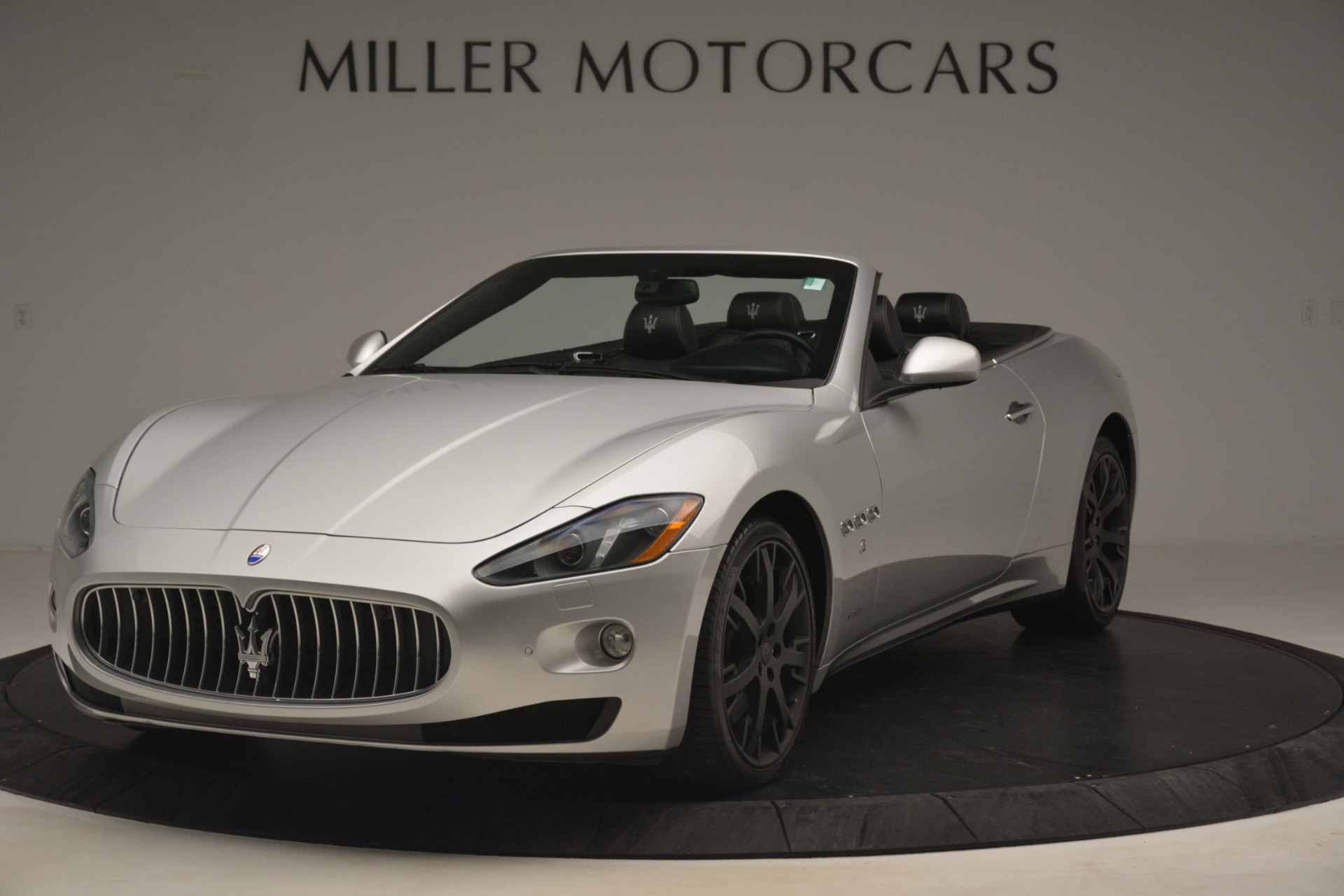 Used 2016 Maserati GranTurismo for sale Sold at Bentley Greenwich in Greenwich CT 06830 1