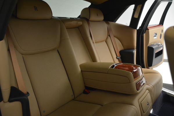 Used 2015 Rolls-Royce Ghost for sale Sold at Bentley Greenwich in Greenwich CT 06830 19