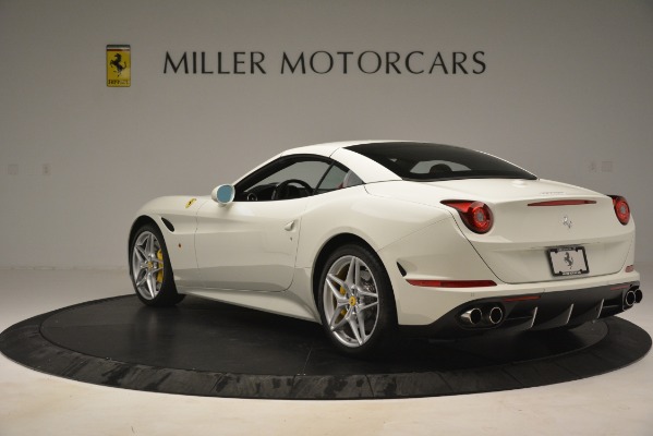 Used 2016 Ferrari California T for sale Sold at Bentley Greenwich in Greenwich CT 06830 15