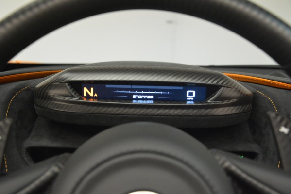 New 2020 McLaren 720S SPIDER Convertible for sale Sold at Bentley Greenwich in Greenwich CT 06830 27