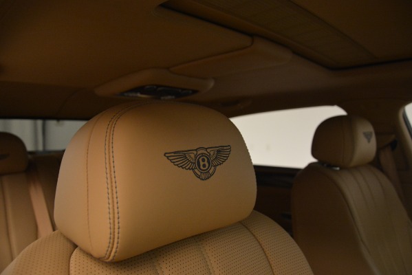Used 2016 Bentley Flying Spur V8 for sale $93,900 at Bentley Greenwich in Greenwich CT 06830 24