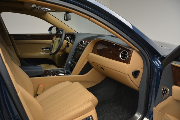 Used 2016 Bentley Flying Spur V8 for sale $93,900 at Bentley Greenwich in Greenwich CT 06830 25