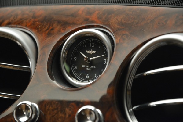 Used 2016 Bentley Flying Spur V8 for sale $93,900 at Bentley Greenwich in Greenwich CT 06830 27