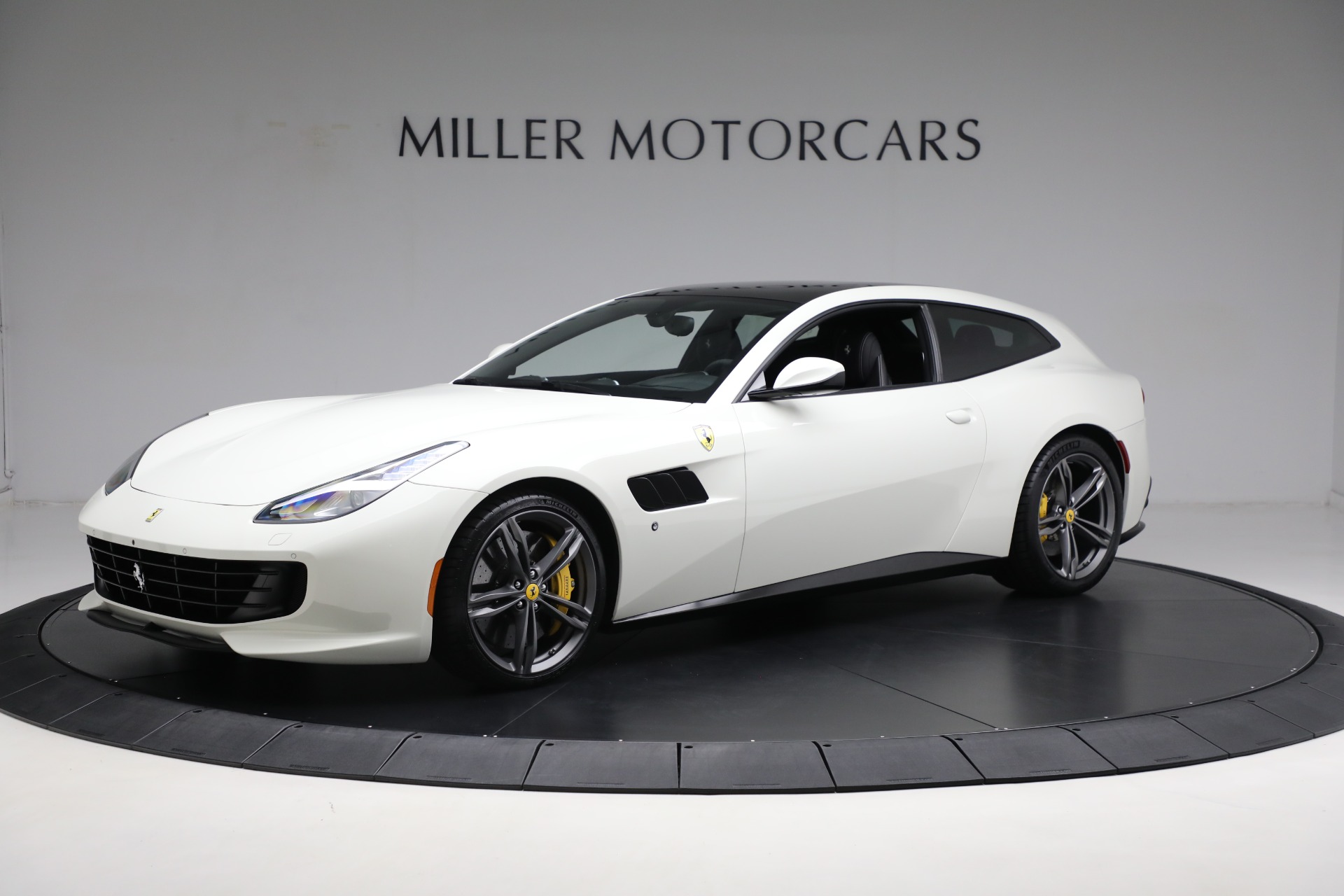 Used 2018 Ferrari GTC4Lusso for sale $259,900 at Bentley Greenwich in Greenwich CT 06830 1