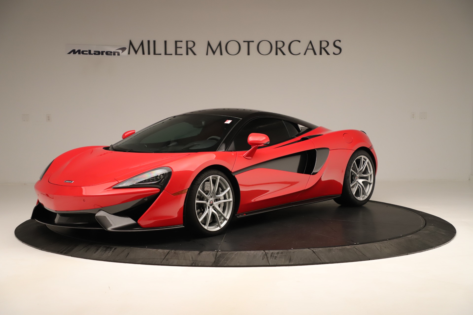 Used 2016 McLaren 570S Coupe for sale Sold at Bentley Greenwich in Greenwich CT 06830 1