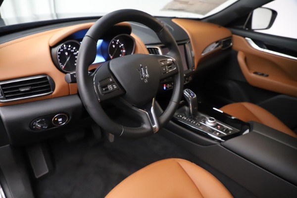 New 2019 Maserati Levante Q4 for sale $83,660 at Bentley Greenwich in Greenwich CT 06830 13