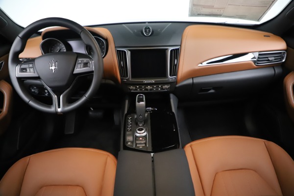 New 2019 Maserati Levante Q4 for sale $83,660 at Bentley Greenwich in Greenwich CT 06830 16