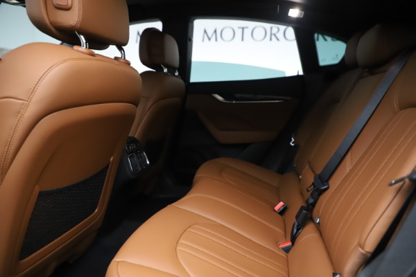 New 2019 Maserati Levante Q4 for sale $83,660 at Bentley Greenwich in Greenwich CT 06830 19