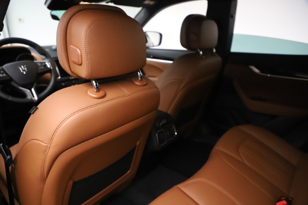 New 2019 Maserati Levante Q4 for sale $83,660 at Bentley Greenwich in Greenwich CT 06830 20