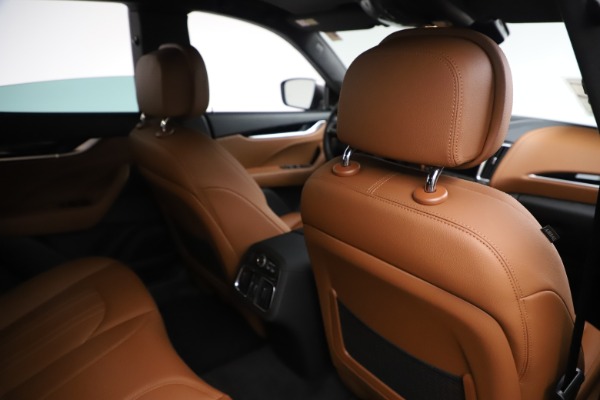 New 2019 Maserati Levante Q4 for sale $83,660 at Bentley Greenwich in Greenwich CT 06830 28