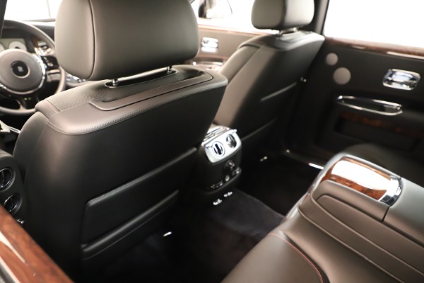 Used 2016 Rolls-Royce Ghost for sale Sold at Bentley Greenwich in Greenwich CT 06830 21