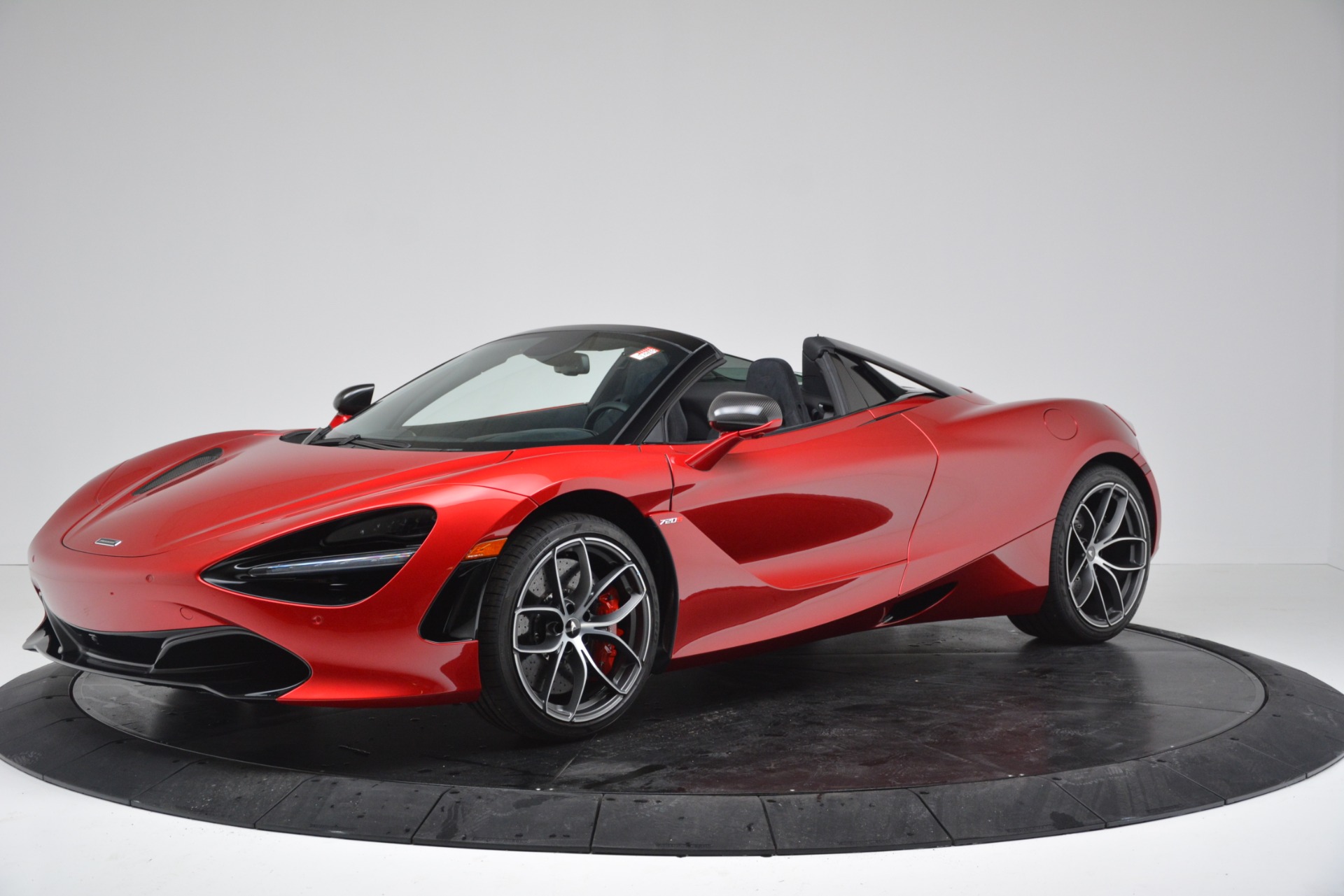 New 2020 McLaren 720S SPIDER Convertible for sale Sold at Bentley Greenwich in Greenwich CT 06830 1