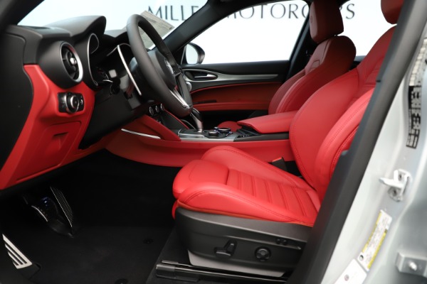 New 2019 Alfa Romeo Stelvio Ti Sport Q4 for sale Sold at Bentley Greenwich in Greenwich CT 06830 14