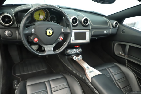 Used 2014 Ferrari California 30 for sale Sold at Bentley Greenwich in Greenwich CT 06830 20