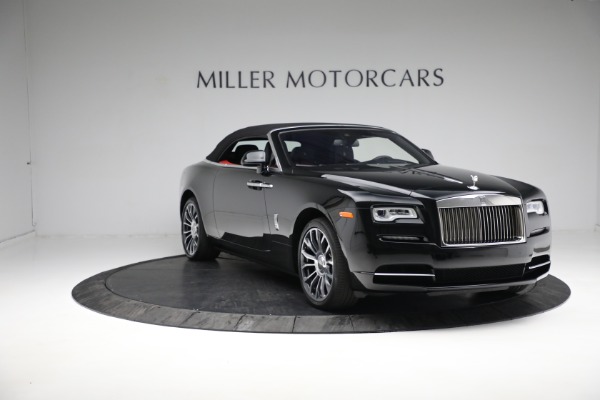 Used 2019 Rolls-Royce Dawn for sale $329,900 at Bentley Greenwich in Greenwich CT 06830 17