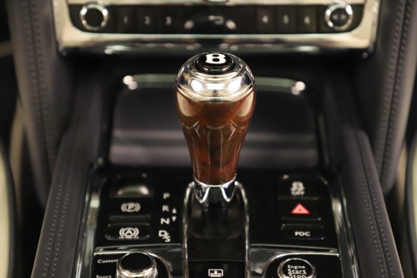 Used 2016 Bentley Mulsanne for sale Sold at Bentley Greenwich in Greenwich CT 06830 24