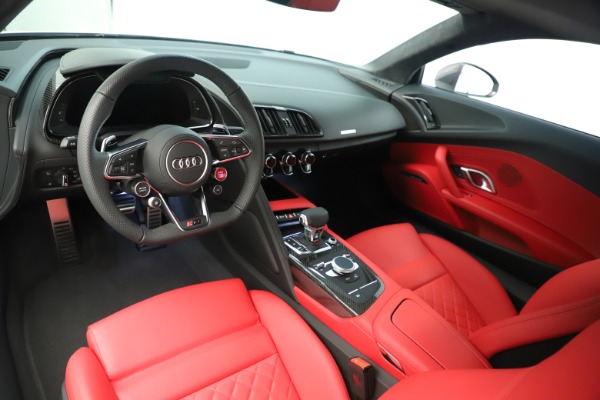 Used 2018 Audi R8 5.2 quattro V10 Plus for sale Sold at Bentley Greenwich in Greenwich CT 06830 14