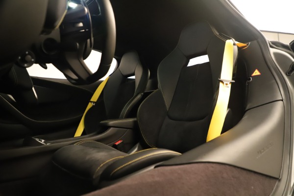 Used 2017 McLaren 570S for sale $159,900 at Bentley Greenwich in Greenwich CT 06830 16