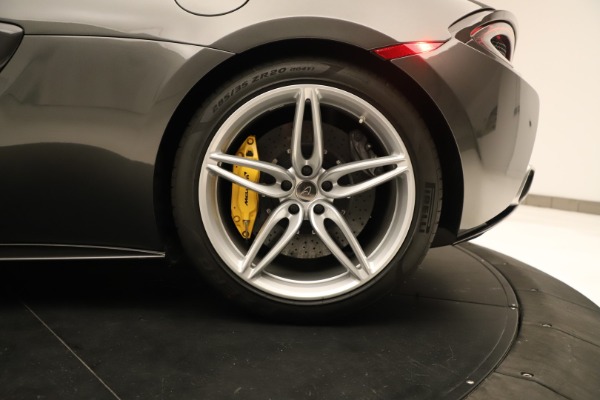 Used 2017 McLaren 570S Coupe for sale $176,900 at Bentley Greenwich in Greenwich CT 06830 21