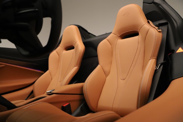 New 2020 McLaren 720S Spider for sale Sold at Bentley Greenwich in Greenwich CT 06830 16