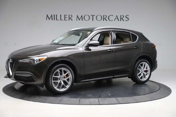 New 2019 Alfa Romeo Stelvio Ti Lusso Q4 for sale Sold at Bentley Greenwich in Greenwich CT 06830 2