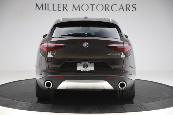 New 2019 Alfa Romeo Stelvio Ti Lusso Q4 for sale Sold at Bentley Greenwich in Greenwich CT 06830 6