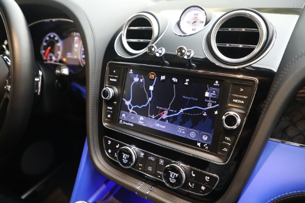 Used 2020 Bentley Bentayga V8 Design Series for sale $145,900 at Bentley Greenwich in Greenwich CT 06830 28