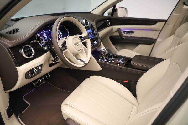 Used 2020 Bentley Bentayga V8 for sale $158,900 at Bentley Greenwich in Greenwich CT 06830 17