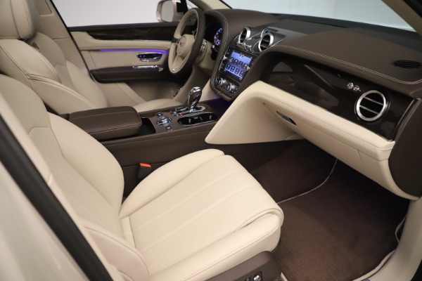 Used 2020 Bentley Bentayga V8 for sale $158,900 at Bentley Greenwich in Greenwich CT 06830 27