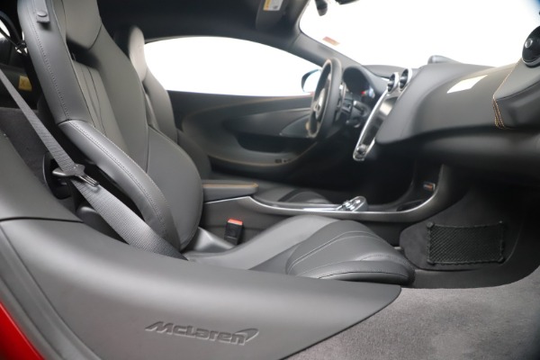 Used 2019 McLaren 600LT Luxury for sale Sold at Bentley Greenwich in Greenwich CT 06830 27