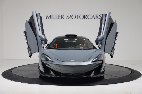 New 2019 McLaren 600LT Coupe for sale $311,619 at Bentley Greenwich in Greenwich CT 06830 11