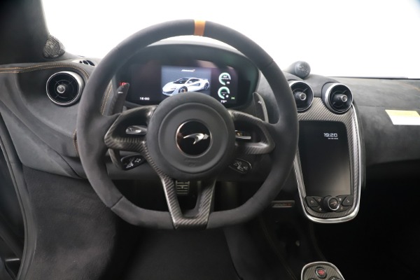 New 2019 McLaren 600LT Coupe for sale $311,619 at Bentley Greenwich in Greenwich CT 06830 18