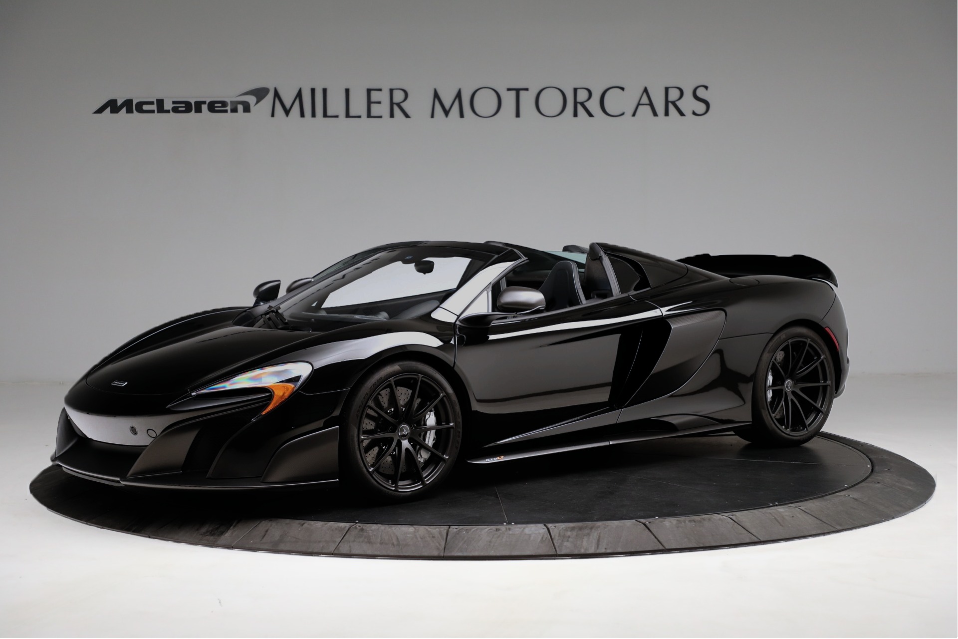 Used 2016 McLaren 675LT Spider for sale Sold at Bentley Greenwich in Greenwich CT 06830 1