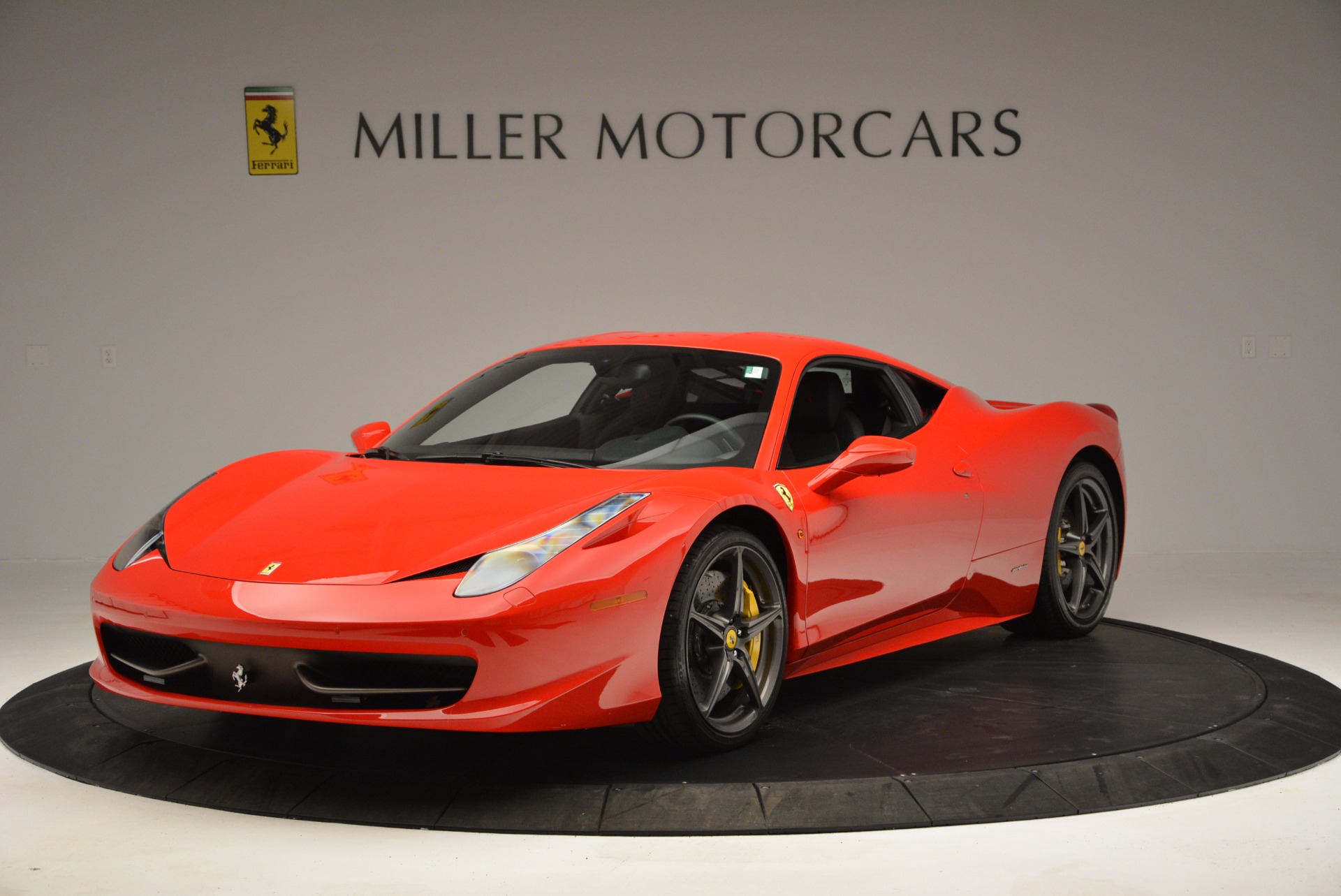 Used 2013 Ferrari 458 Italia for sale Sold at Bentley Greenwich in Greenwich CT 06830 1