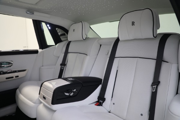 Used 2020 Rolls-Royce Phantom for sale $383,900 at Bentley Greenwich in Greenwich CT 06830 20