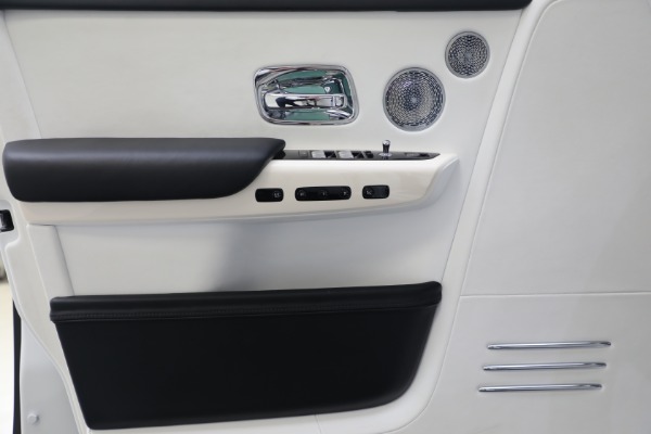 Used 2020 Rolls-Royce Phantom for sale $383,900 at Bentley Greenwich in Greenwich CT 06830 21
