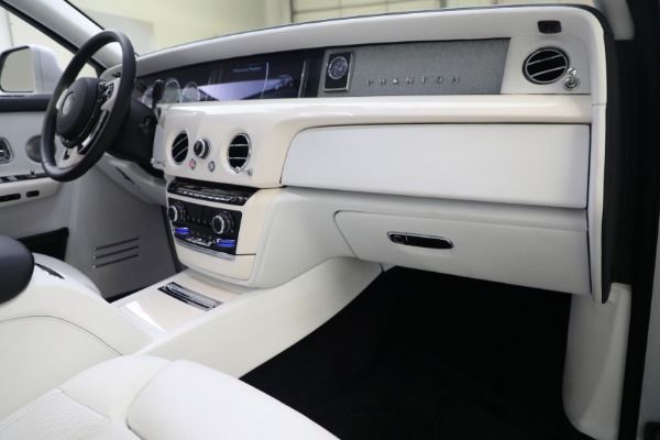 Used 2020 Rolls-Royce Phantom for sale $459,900 at Bentley Greenwich in Greenwich CT 06830 22