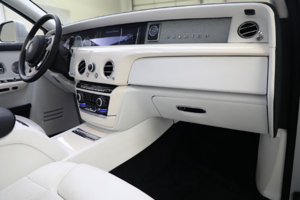Used 2020 Rolls-Royce Phantom for sale $383,900 at Bentley Greenwich in Greenwich CT 06830 22