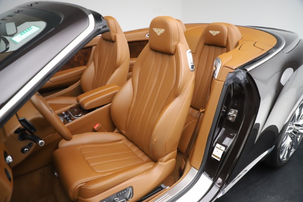 Used 2013 Bentley Continental GT W12 for sale Sold at Bentley Greenwich in Greenwich CT 06830 25