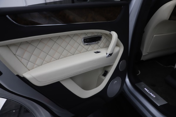 Used 2018 Bentley Bentayga Mulliner Edition for sale Sold at Bentley Greenwich in Greenwich CT 06830 21