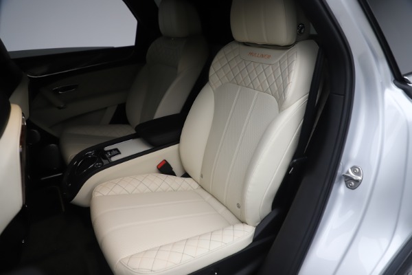 Used 2018 Bentley Bentayga Mulliner Edition for sale Sold at Bentley Greenwich in Greenwich CT 06830 24
