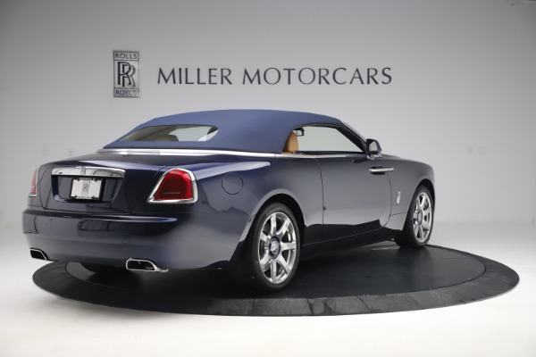 Used 2017 Rolls-Royce Dawn for sale Sold at Bentley Greenwich in Greenwich CT 06830 16