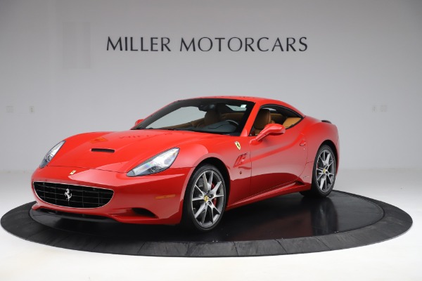 Used 2013 Ferrari California 30 for sale Sold at Bentley Greenwich in Greenwich CT 06830 13