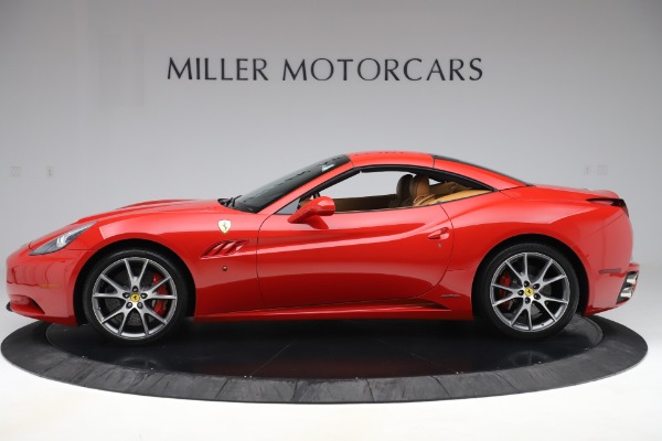 Used 2013 Ferrari California 30 for sale $112,900 at Bentley Greenwich in Greenwich CT 06830 14