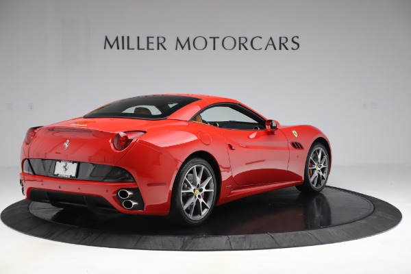 Used 2013 Ferrari California 30 for sale Sold at Bentley Greenwich in Greenwich CT 06830 16