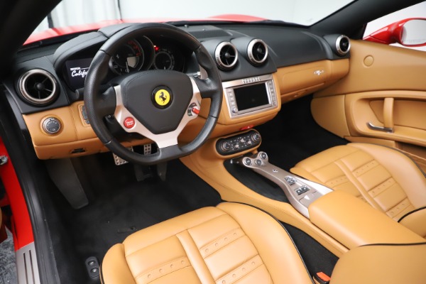 Used 2013 Ferrari California 30 for sale Sold at Bentley Greenwich in Greenwich CT 06830 19