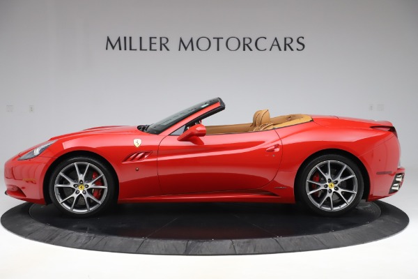 Used 2013 Ferrari California 30 for sale Sold at Bentley Greenwich in Greenwich CT 06830 3