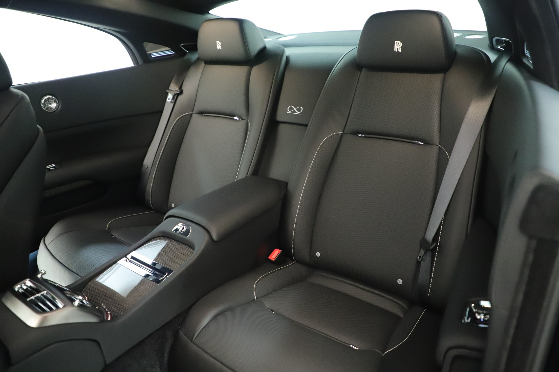 New Rolls Royce Wraith Black Badge For Sale Special Pricing Bentley Greenwich Stock R536