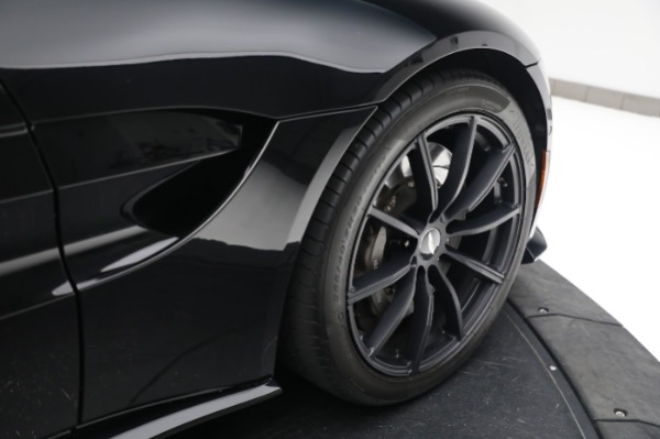 Used 2020 Aston Martin Vantage Coupe for sale $105,900 at Bentley Greenwich in Greenwich CT 06830 28
